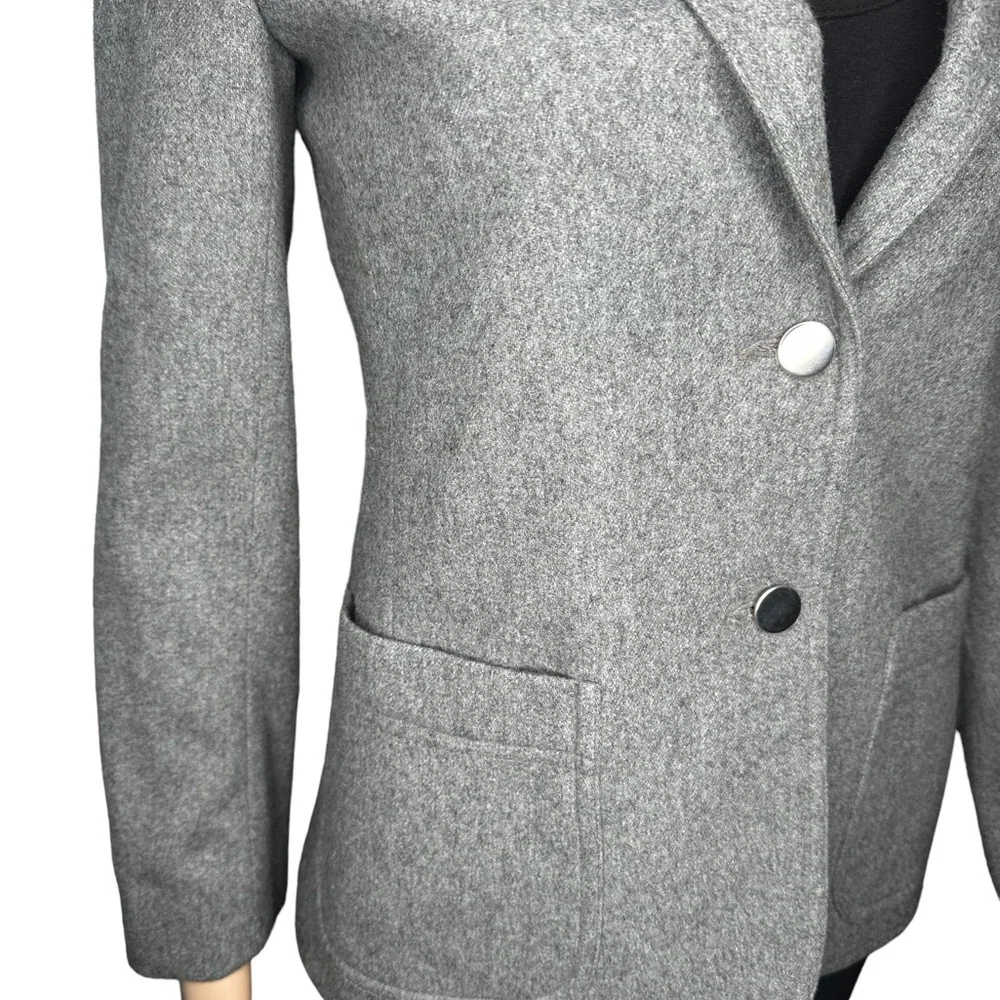 Giraffe women gray long sleeve jacket size 4